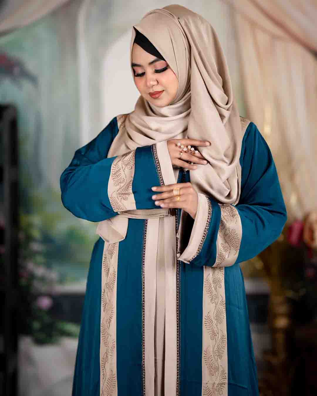 Premium Teal Blue & Beige Zafran Abaya Set with Hijab - Image 2
